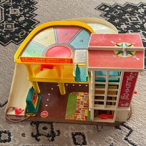 Fisher-Price Vintage Parking Ramp Playset with Red and Yellow